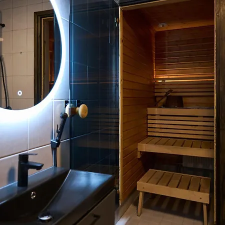 Warm And Cozy Nordic Nest 公寓