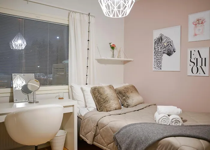 Warm And Cozy Nordic Nest 로바니에미