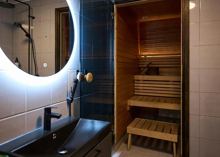 Warm And Cozy Nordic Nest 아파트